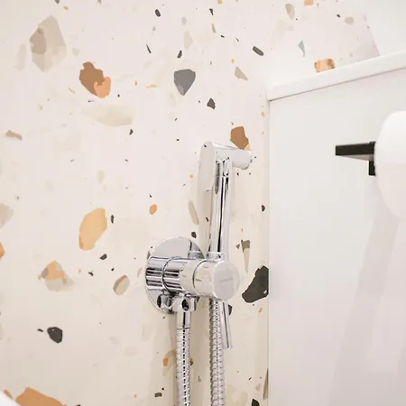 Urban Deluxe Apartment *