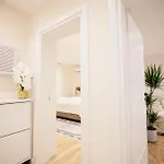 Urban Deluxe Apartamento *