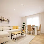 Apartamento Urban Deluxe Tirana