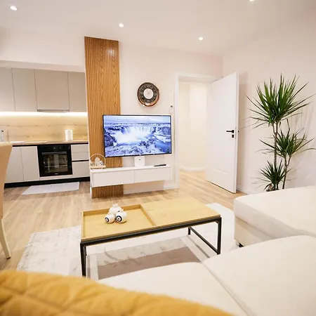 Apartment Urban Deluxe *